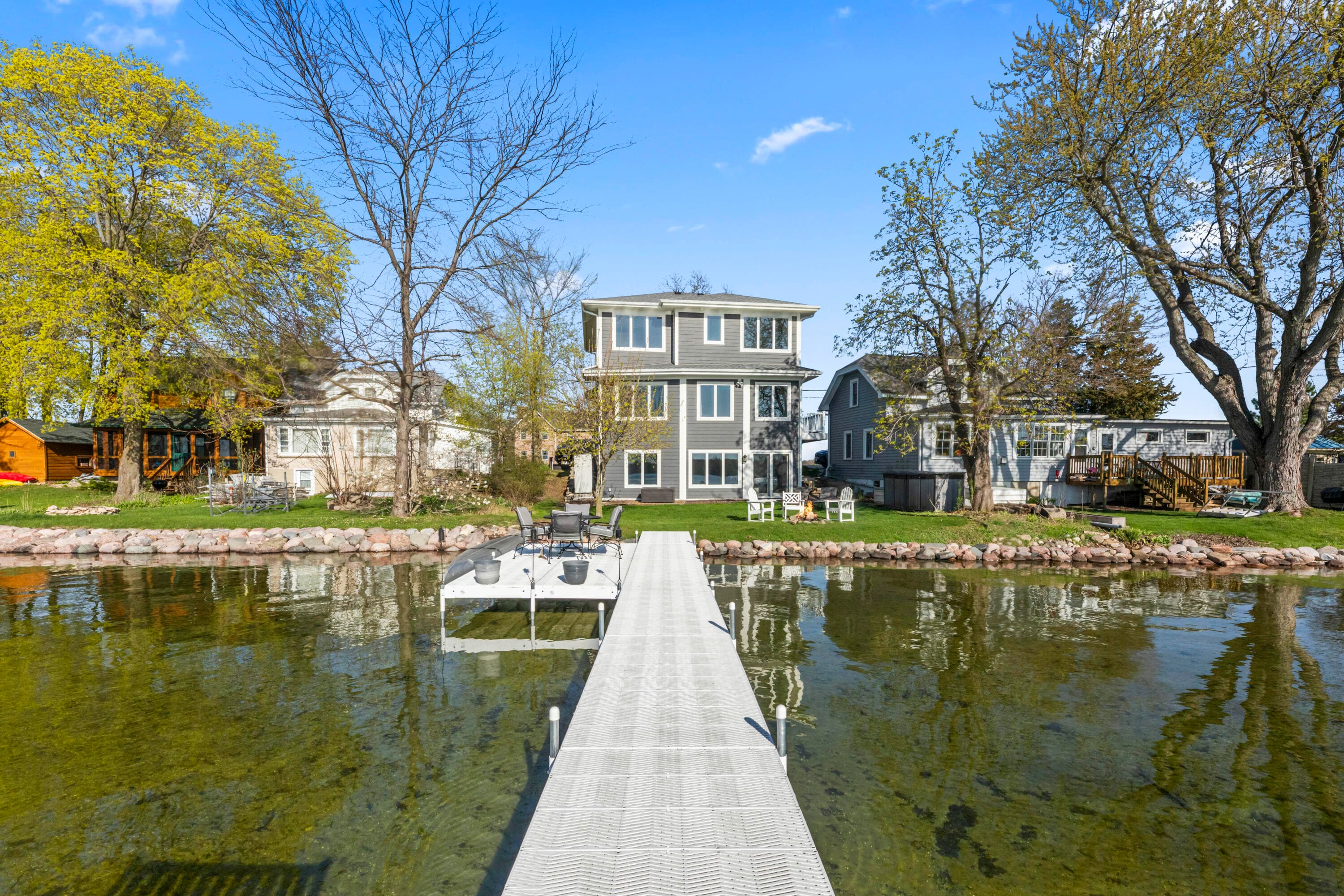 417 S Golden Lake Rd, Summit